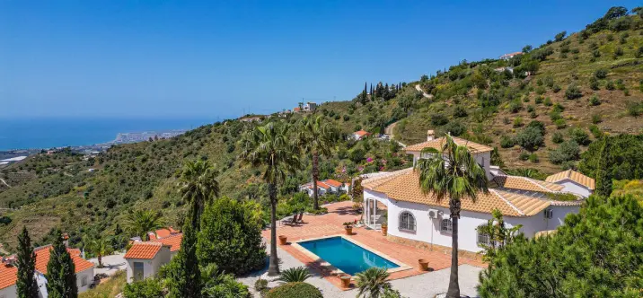 Venta de villa independiente en Arenas 2