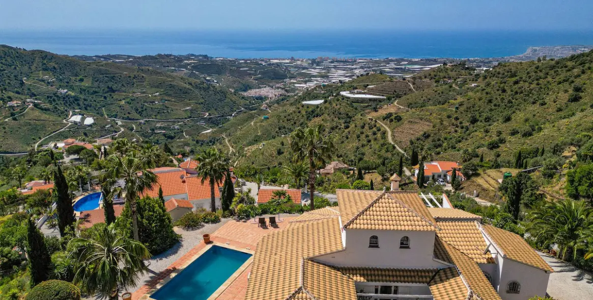 Venta de villa independiente en Arenas 5