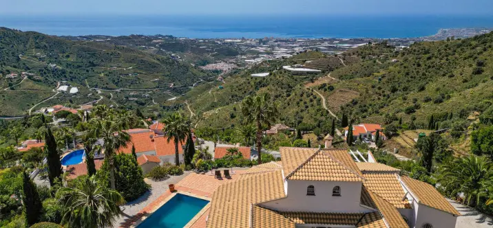 Venta de villa independiente en Arenas 4