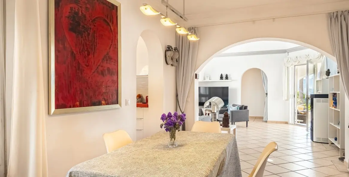 Venta de villa independiente en Arenas 13
