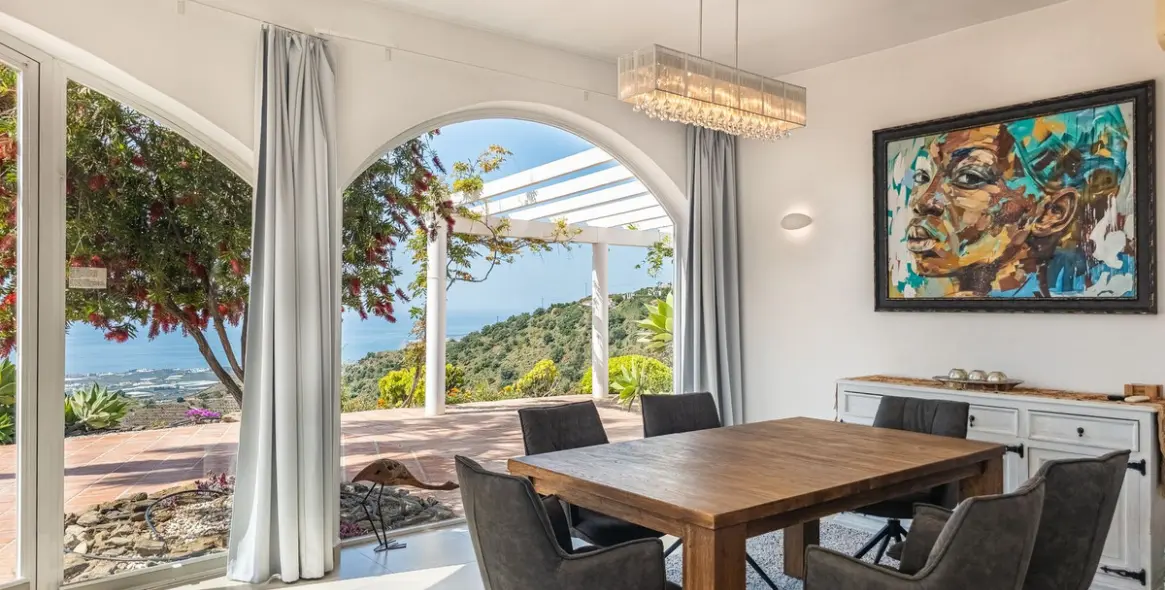 Venta de villa independiente en Arenas 34