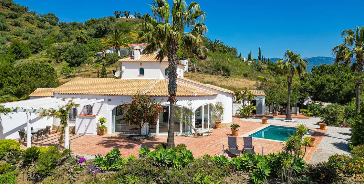 Venta de villa independiente en Arenas 80