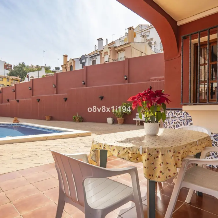 Sale of detached villa in Ciudad Jardín