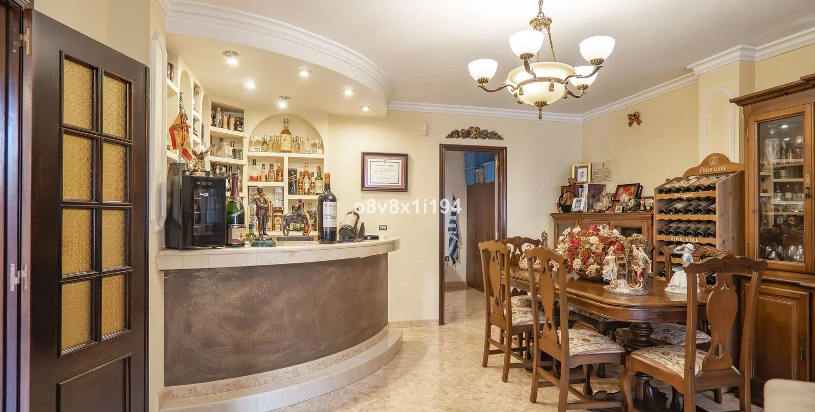 Sale of detached villa in Ciudad Jardín 11