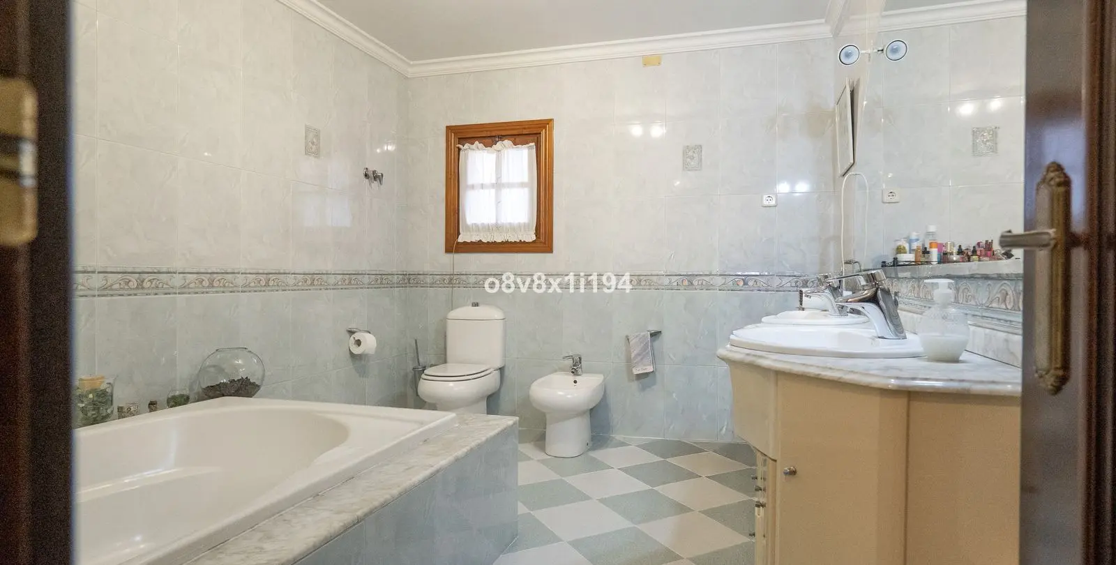 Sale of detached villa in Ciudad Jardín 20