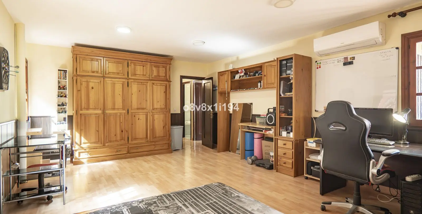 Sale of detached villa in Ciudad Jardín 23