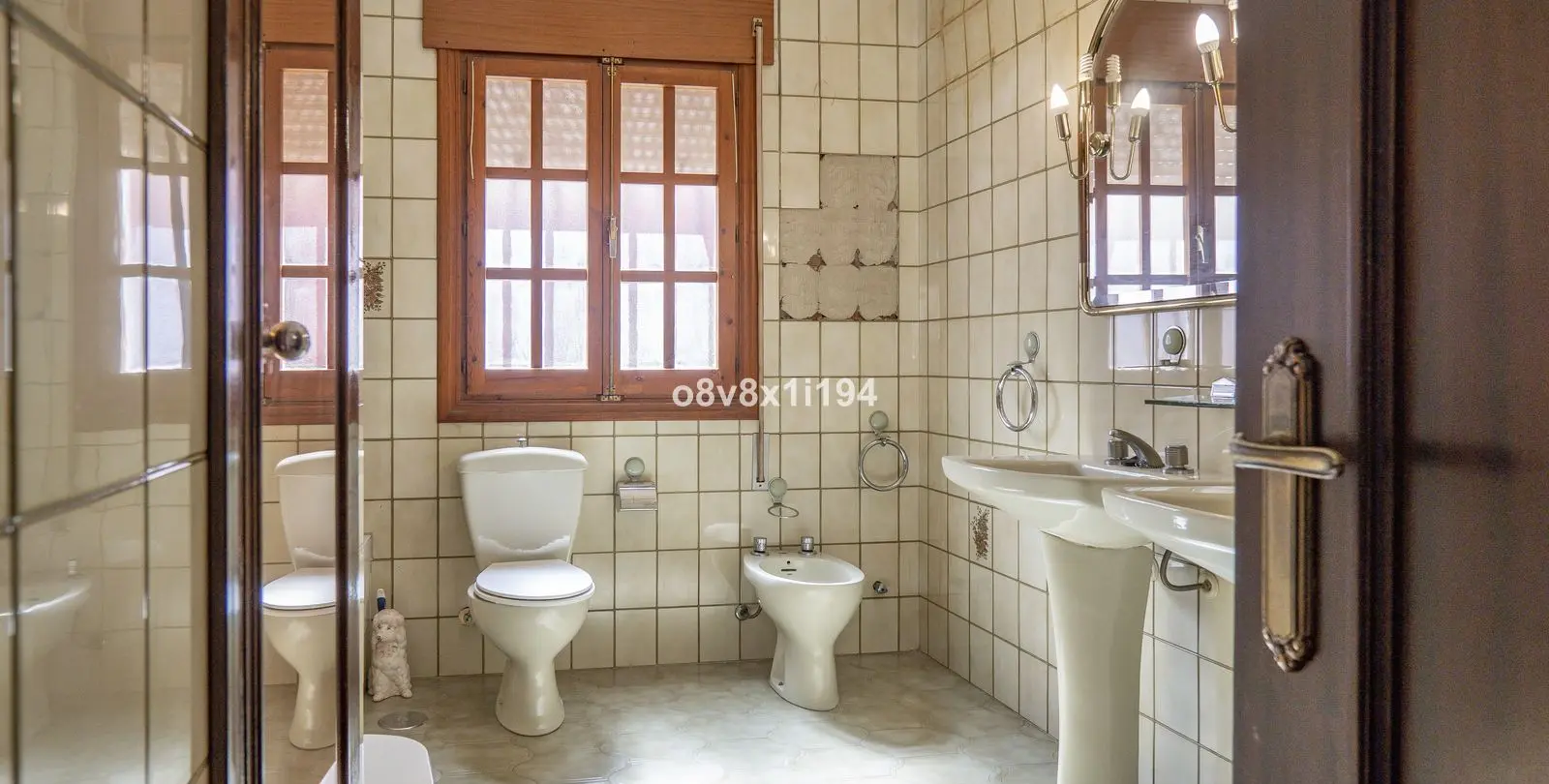 Sale of detached villa in Ciudad Jardín 35