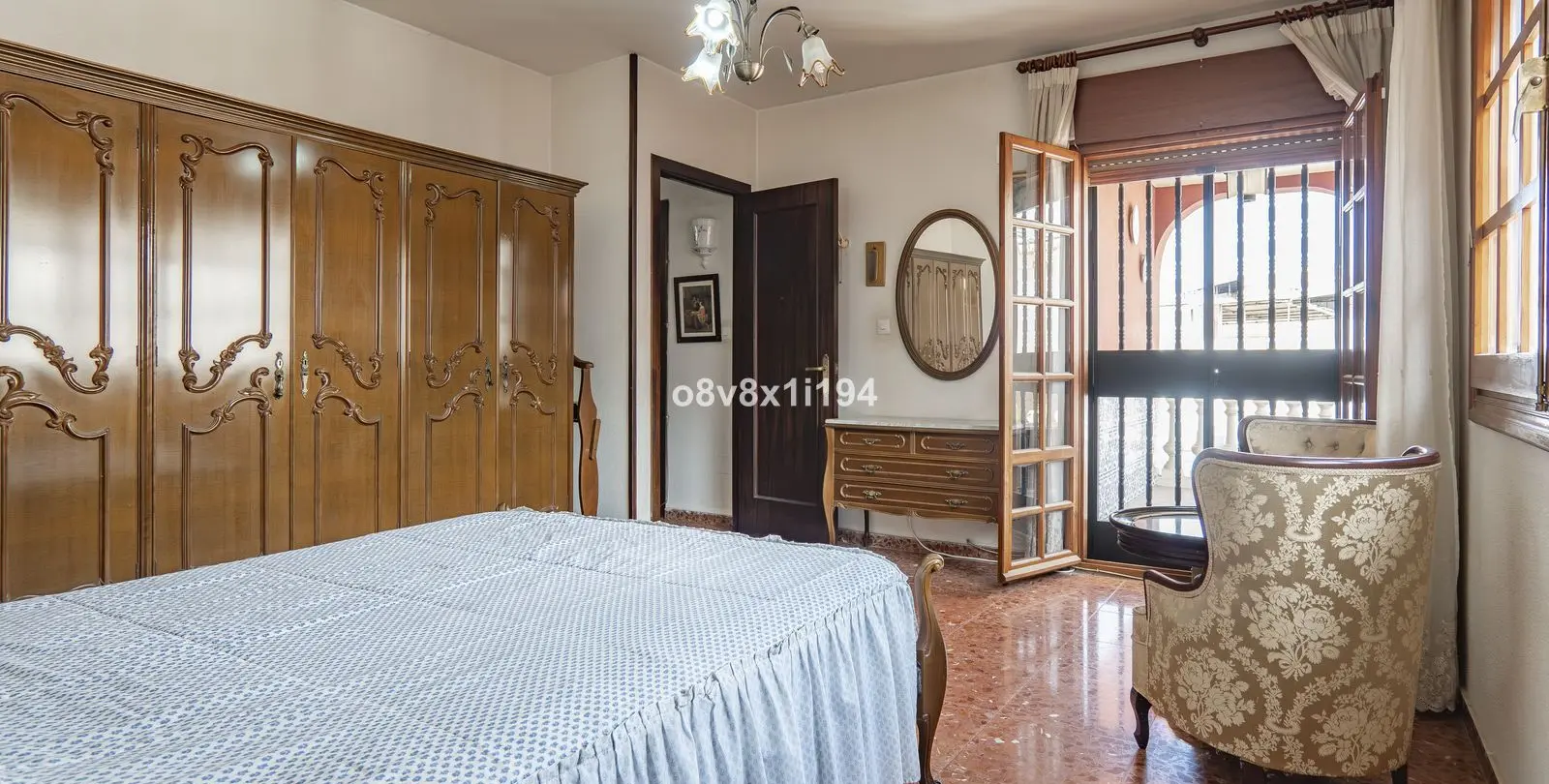 Sale of detached villa in Ciudad Jardín 40