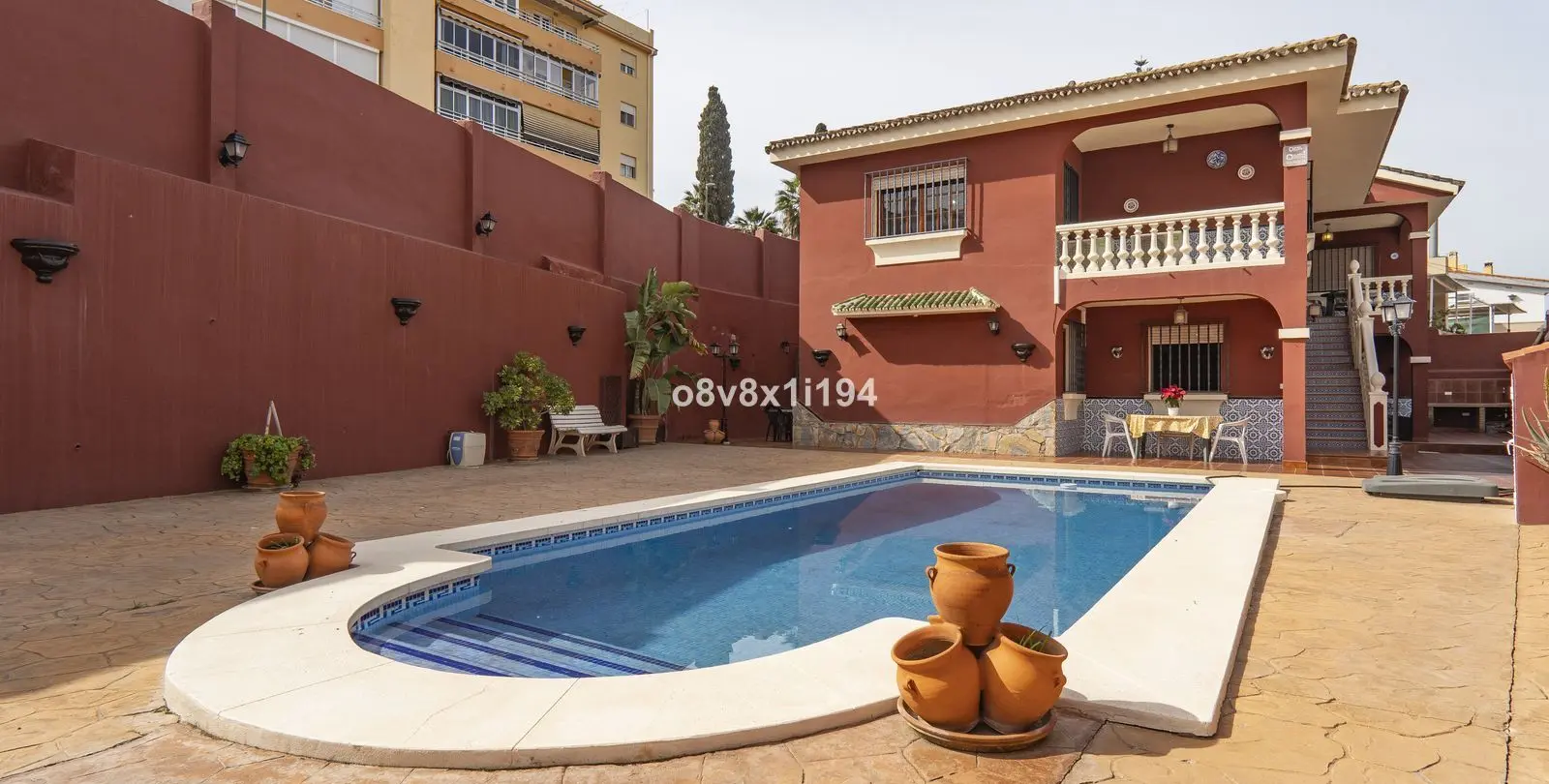 Sale of detached villa in Ciudad Jardín 56