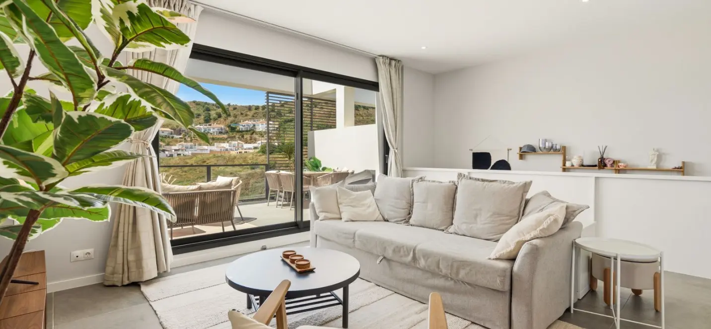 Sale of semi-detached house in Riviera del Sol 3