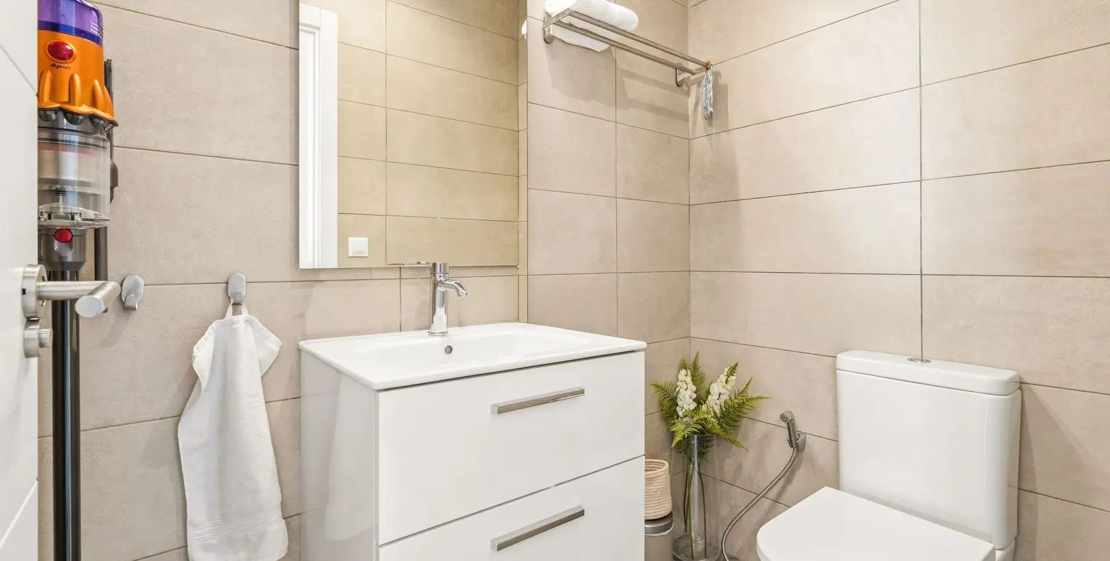 Sale of semi-detached house in Riviera del Sol 17