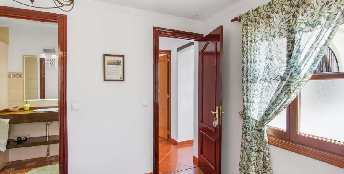 Sale of finca - cortijo in Canillas de Albaida 15