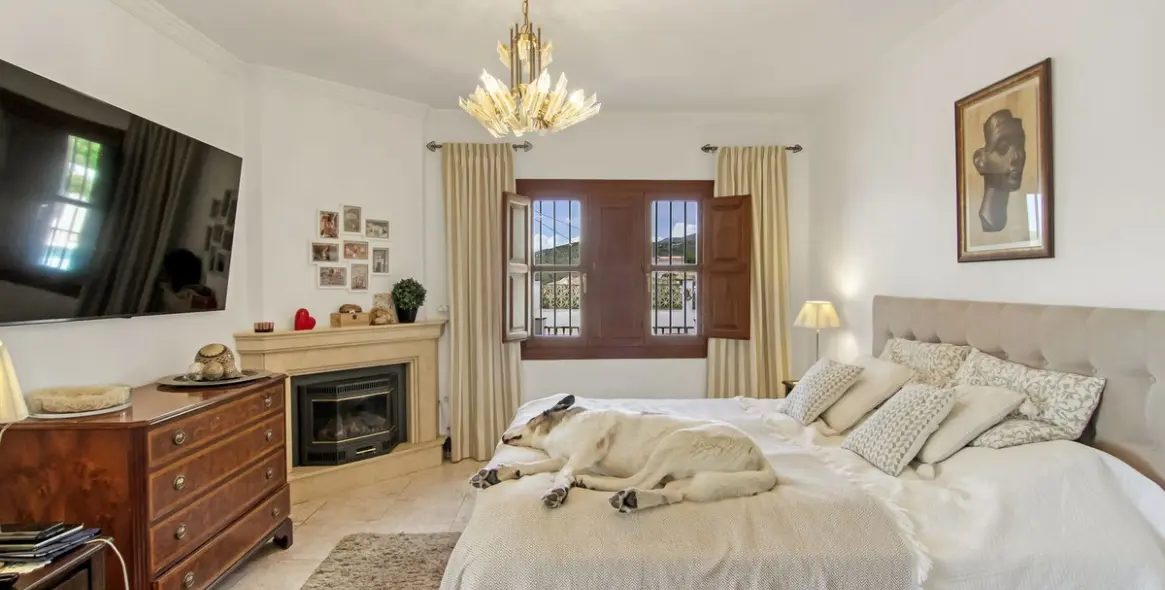 Sale of finca - cortijo in Canillas de Albaida 33