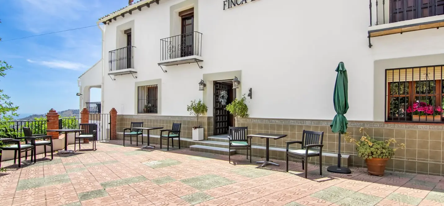 Venta de finca - cortijo en Canillas de Albaida 0