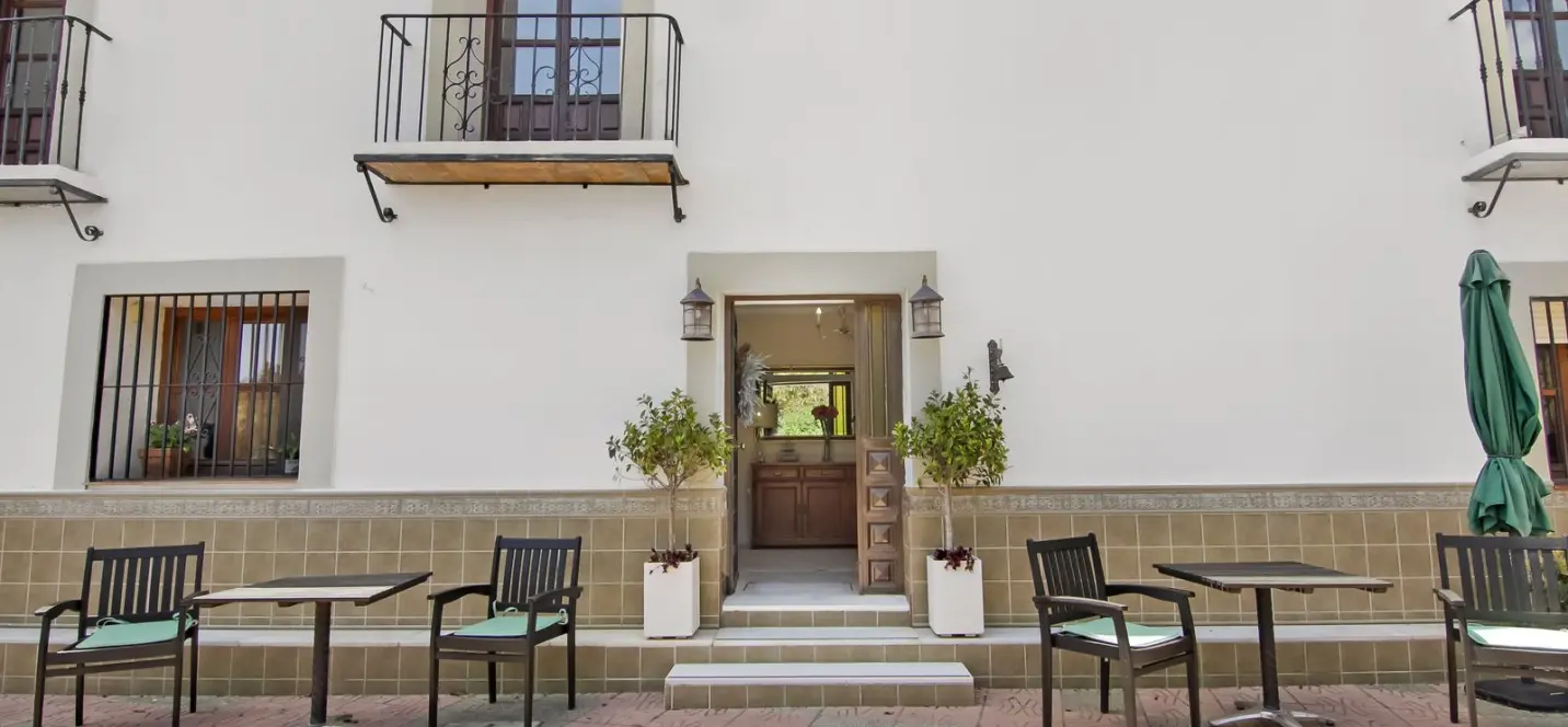 Venta de finca - cortijo en Canillas de Albaida 2