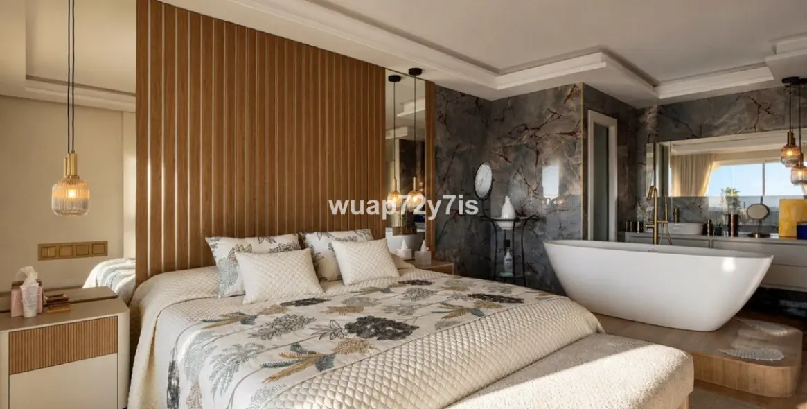 Sale of penthouse in Elviria 15