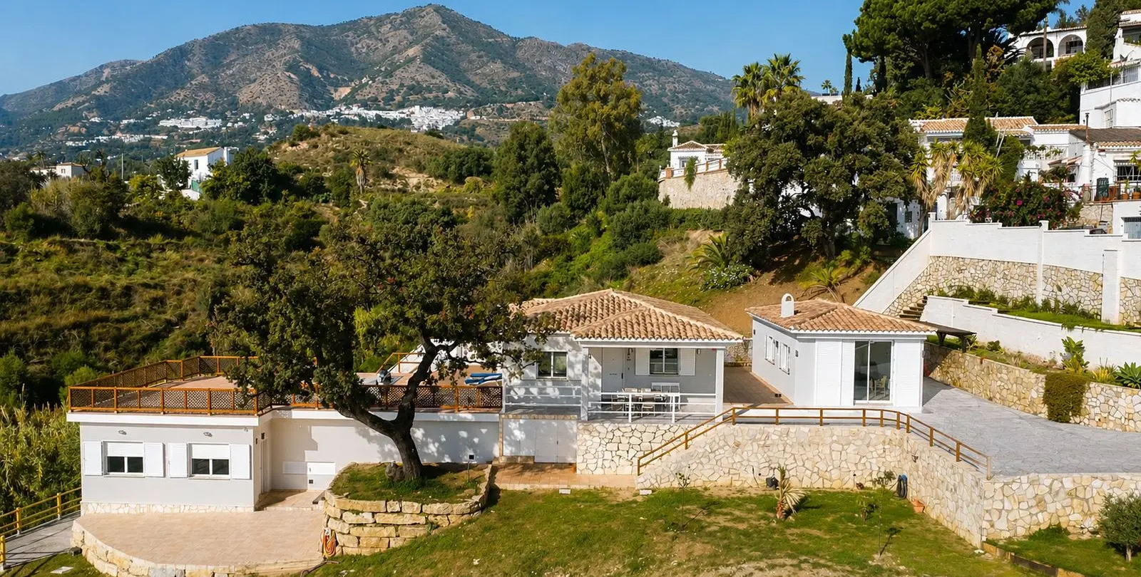 Продажа  отдельно стоящей виллы в Mijas 4