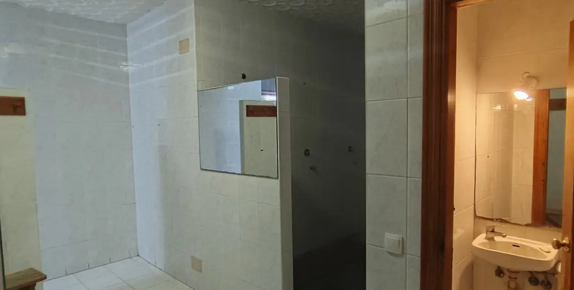 Долгосрочная аренда коммерческого помещения в Estepona 9