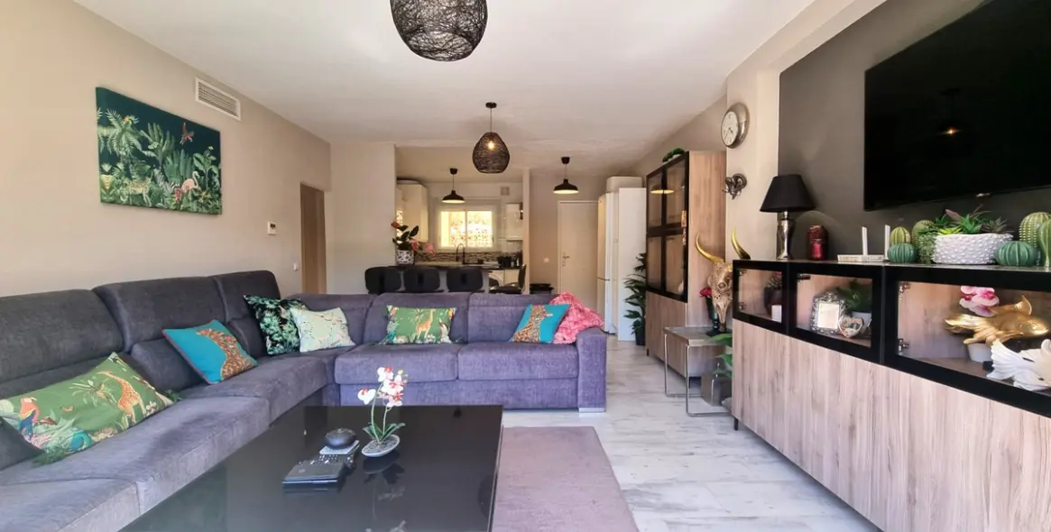 Sale of penthouse in Reserva de Marbella 4