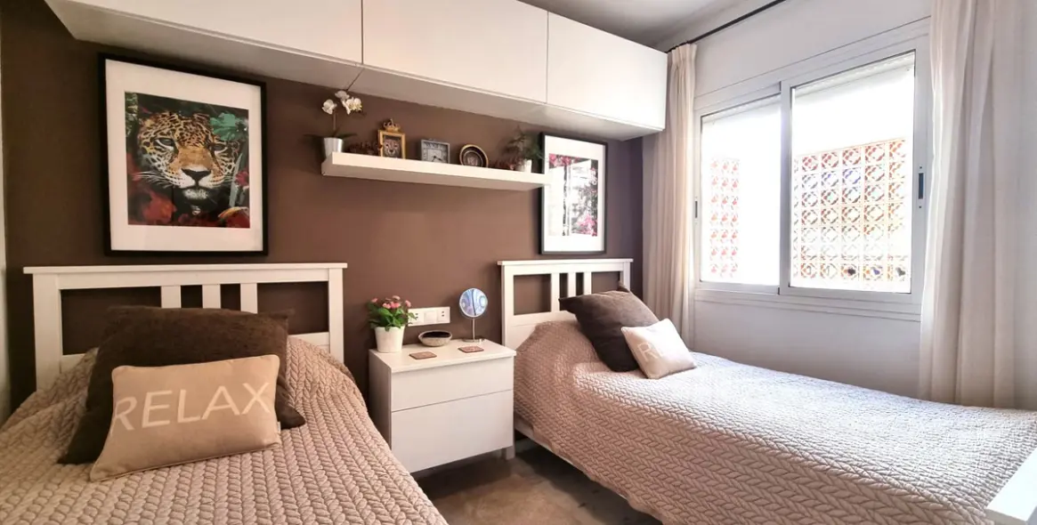 Sale of penthouse in Reserva de Marbella 10