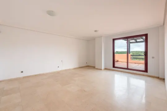 Image 6 thumb