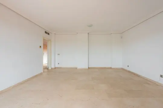 Image 7 thumb