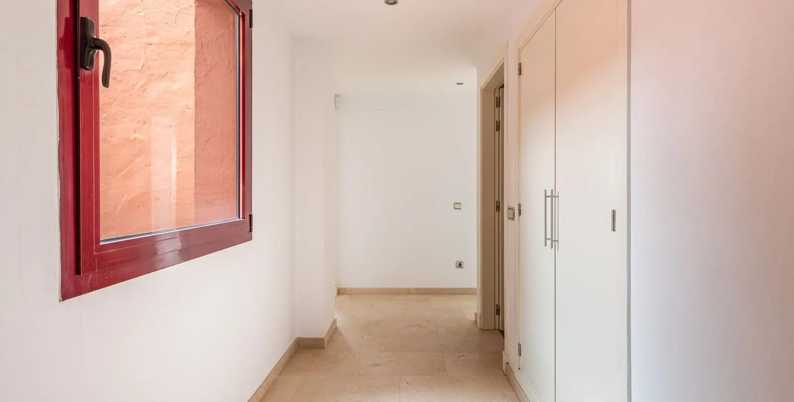 Venta de ático dúplex en Casares 11