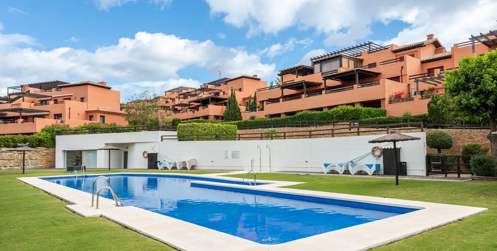 Venta de ático dúplex en Casares 22