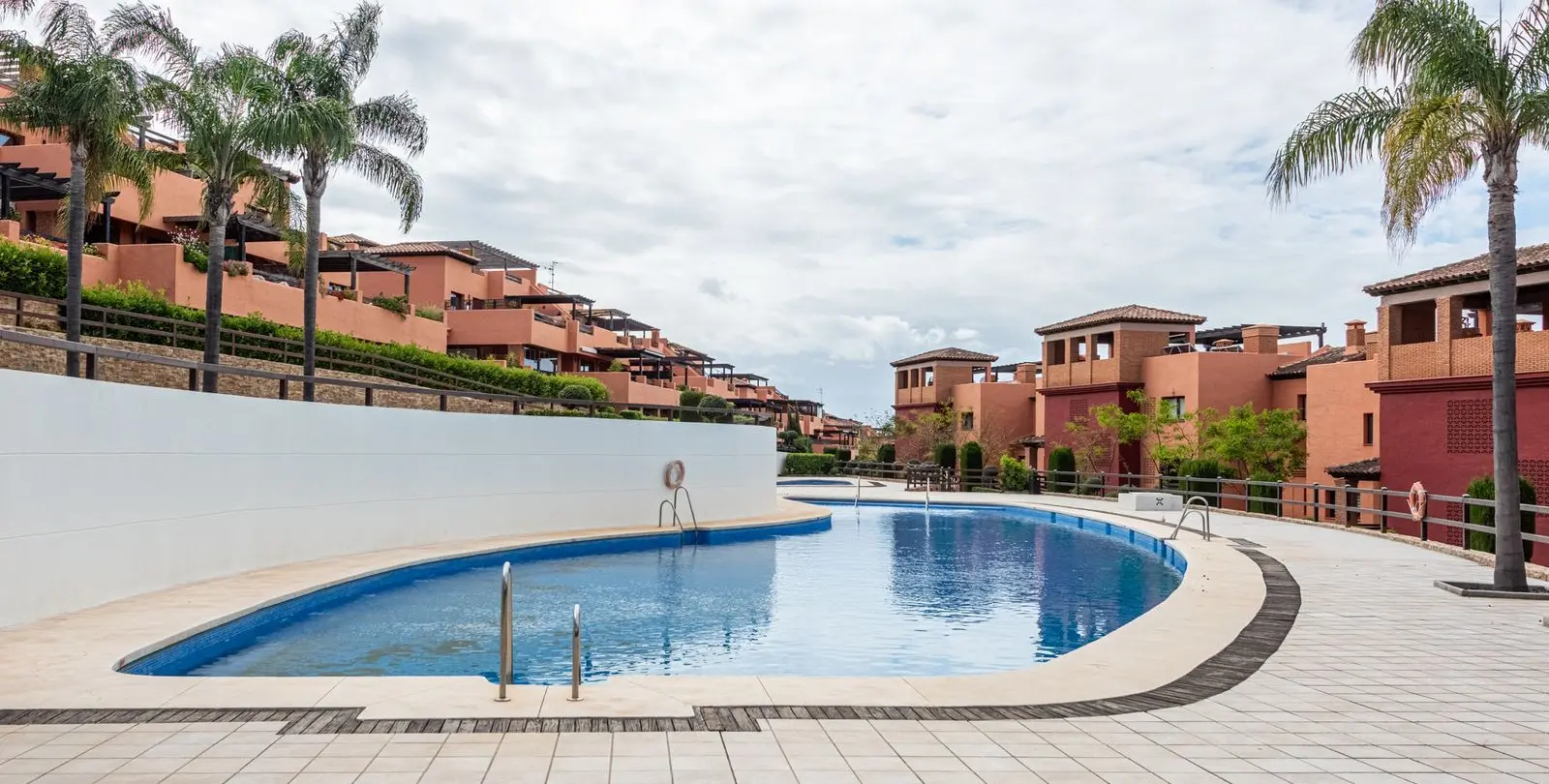 Venta de ático dúplex en Casares 26
