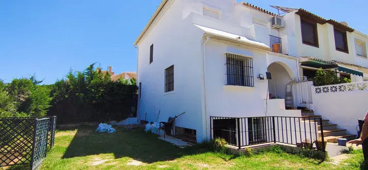 Sale of semi-detached house in Atalaya 0