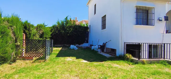 Sale of semi-detached house in Atalaya 1