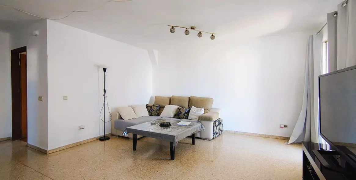 Sale of semi-detached house in Atalaya 5