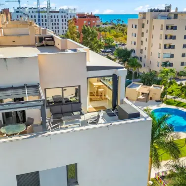 Sale of penthouse duplex in Torre del Mar
