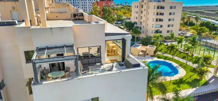 Sale of penthouse duplex in Torre del Mar 2