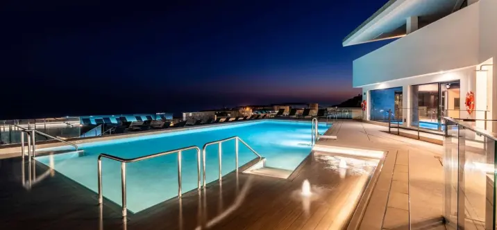 Продажа таунхауса в Torrox Costa 4