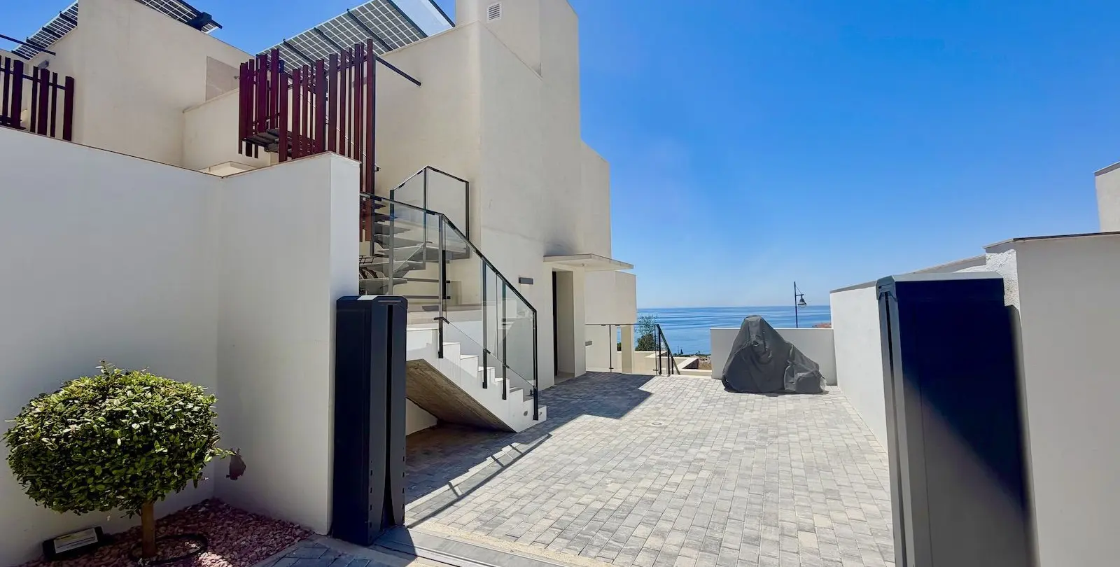 Sale of townhouse in Torrox Costa 19
