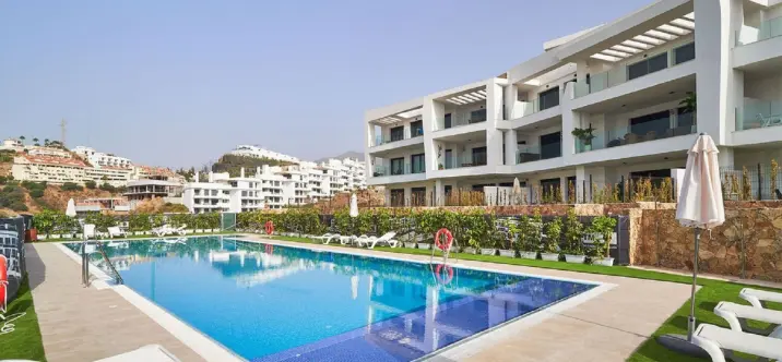 Sale of penthouse in Higueron 4