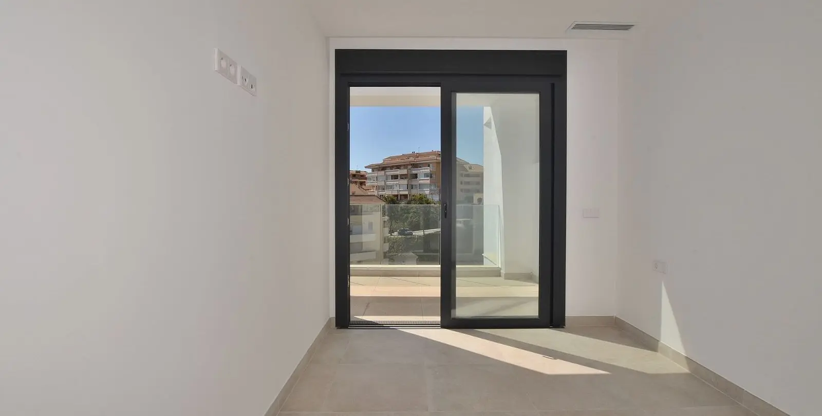 Sale of penthouse in Higueron 20