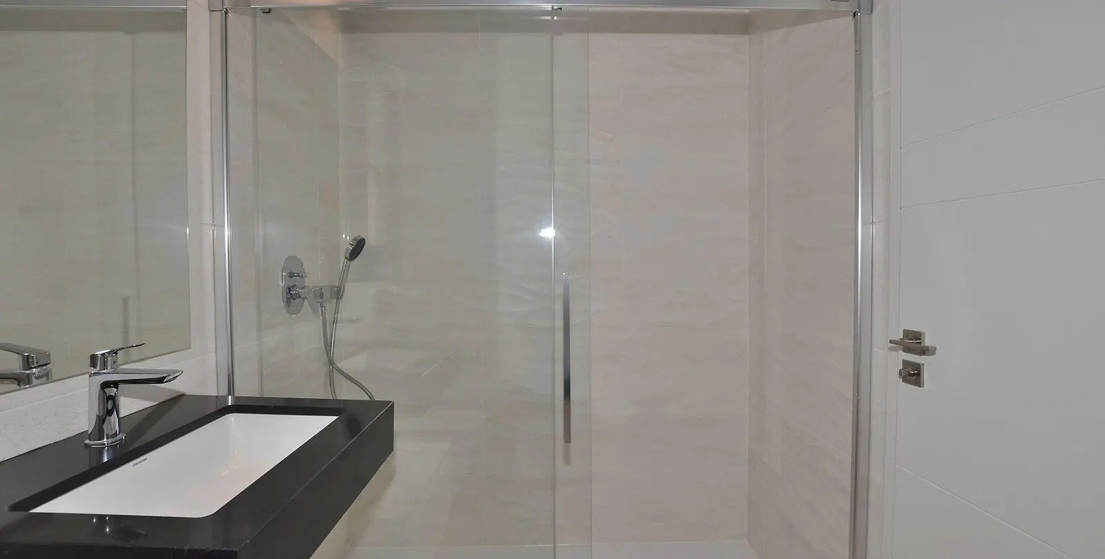 Sale of penthouse in Higueron 29