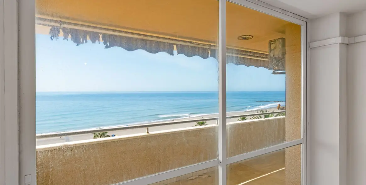Sale of penthouse in Estepona 7