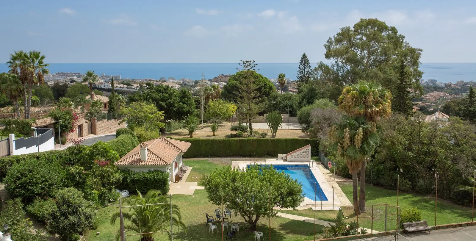 Продажа дома на две семьи в Benalmadena 34