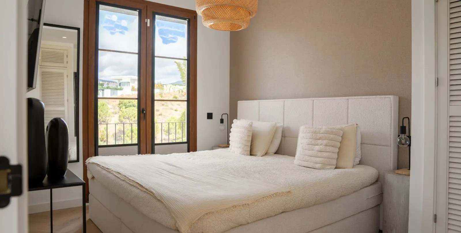Venta de villa independiente en Estepona 10