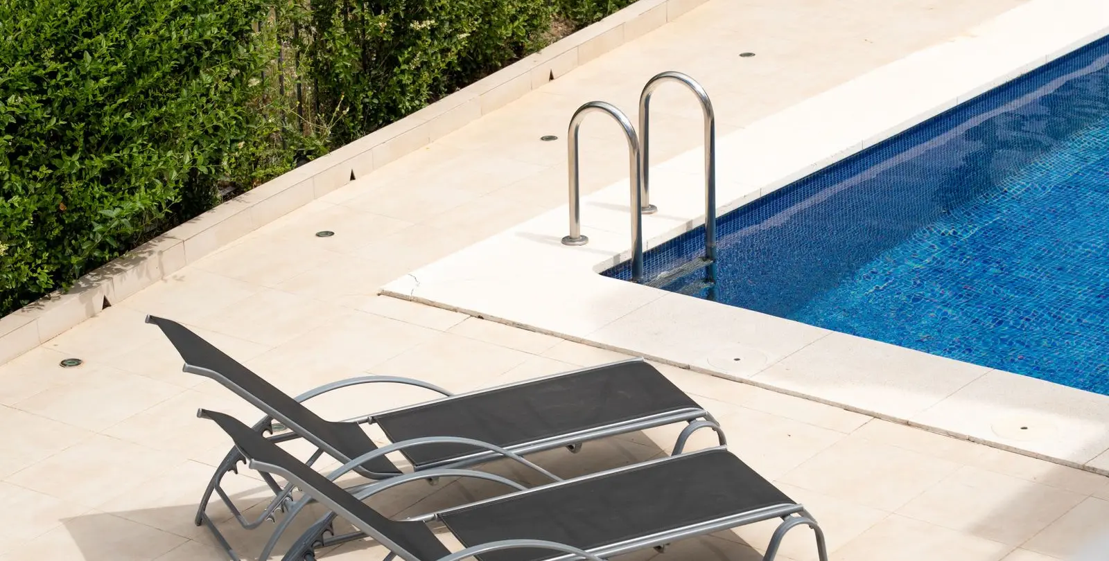 Venta de villa independiente en Estepona 45