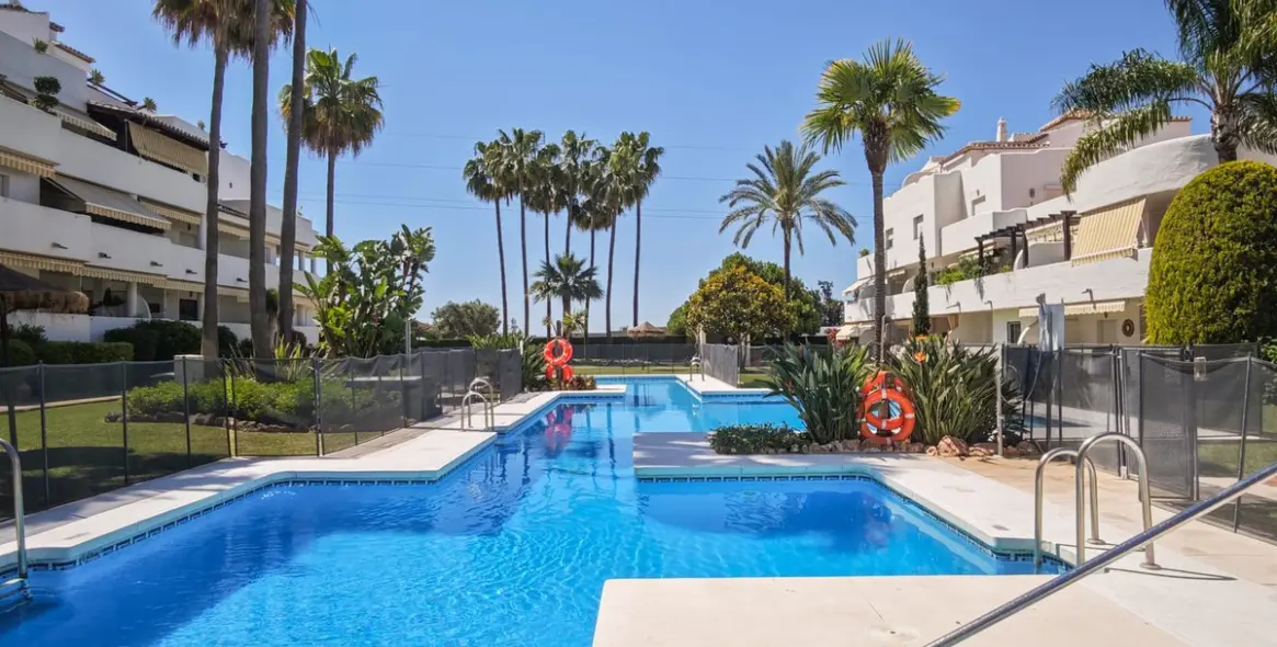 Продажа двухуровневого пентхауса в Marbella 44
