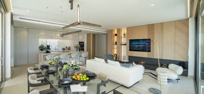 Venta de apartamento en planta baja en La Quinta 4