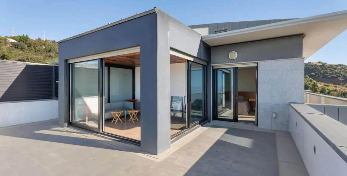 Продажа  отдельно стоящей виллы в Altos de los Monteros 47