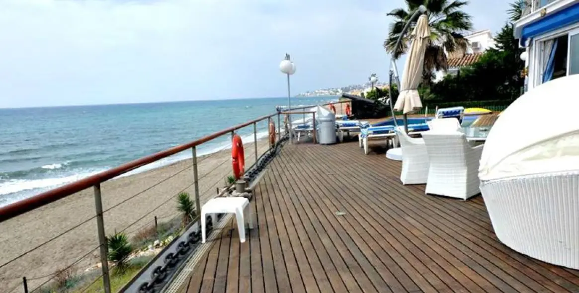 Venta de villa independiente en La Cala de Mijas 8