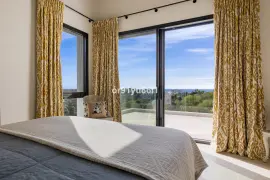 Image 12 thumb