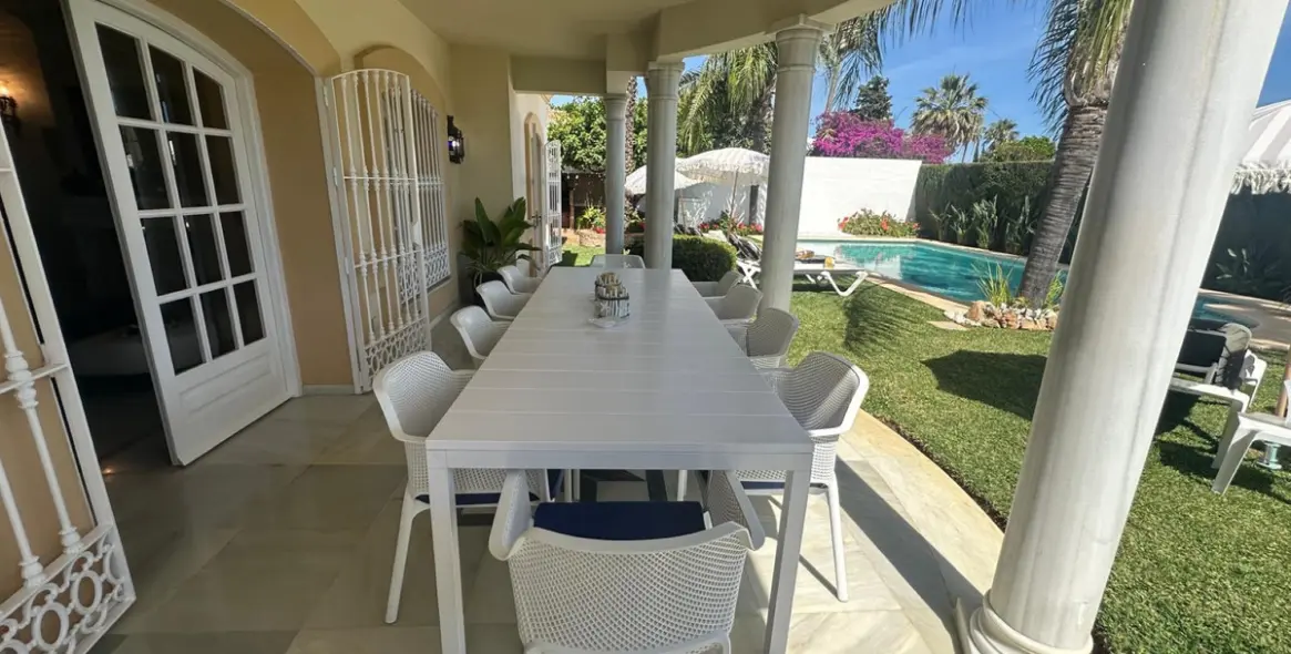 Short-term rent of detached villa in Marbella 5