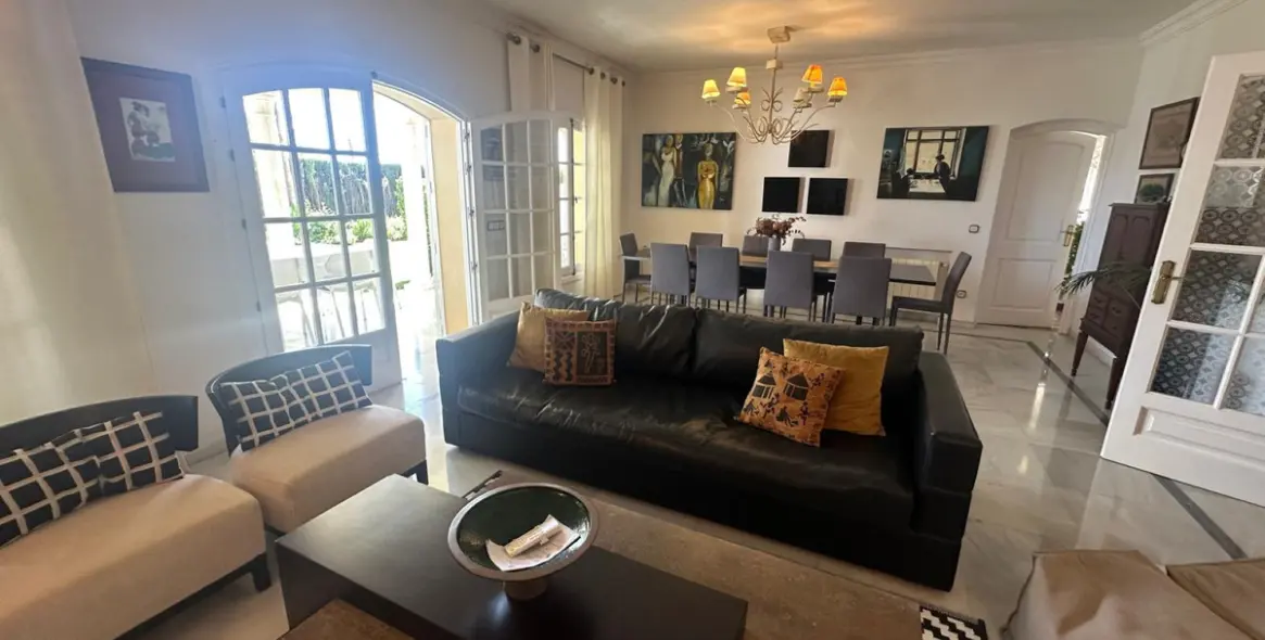 Short-term rent of detached villa in Marbella 7